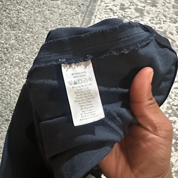 💙Women’s Pants💙 - Picture 6 of 7